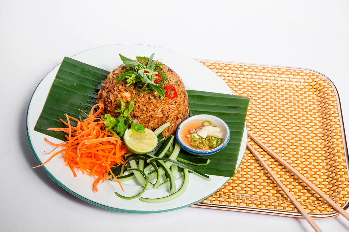 arroz salteado tailandés
