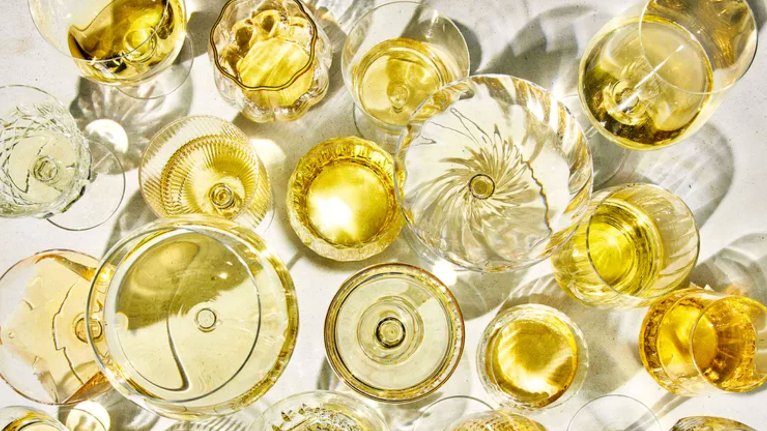 13 vinos blancos que debes conocer para ser un profesional